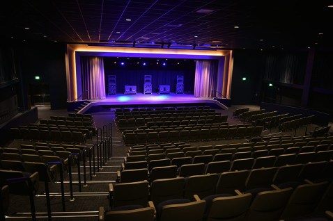 guest-house-at-graceland-meetings-auditorium-3